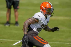 Football Player Training Session Wallpaper