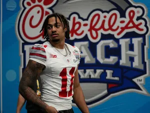 Football Playerat Peach Bowl Event Wallpaper