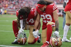 Football Players Pre Game Moment Wallpaper