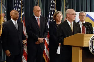 Former United States Secretary Of The Treasury, Henry Paulson, Meeting With Treasury Personnel. Wallpaper