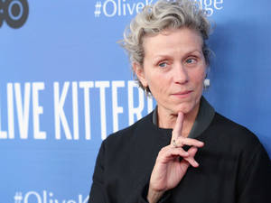 Frances Mcdormand Olive Kitteridge Event Wallpaper