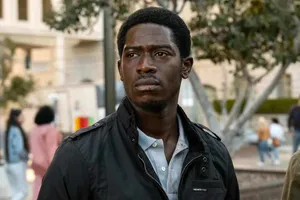 Franklin Saint Concerned Look Wallpaper