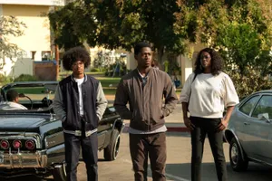 Franklin Saintand Associates Standing Strong Wallpaper