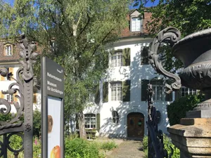 Frauenfeld Naturmuseum Archaeology Museum Exterior Wallpaper