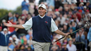 Fred Couples Engages With His Fans Wallpaper