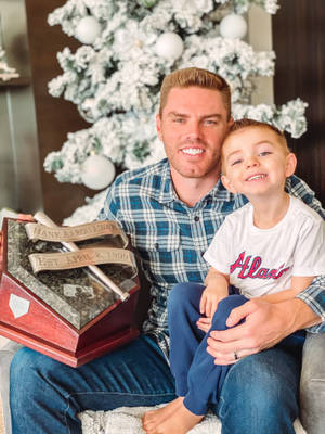 Freddie Freeman And His Little Boy Wallpaper