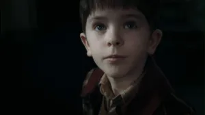 Freddie Highmore - A Young Rising Star. Wallpaper