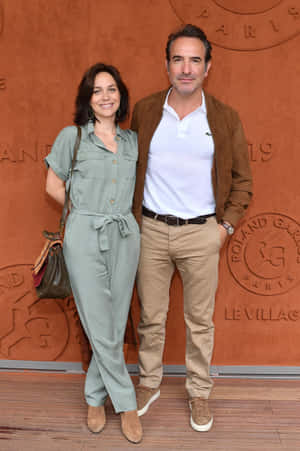 French Star, Jean Dujardin, In A Casual Blue Look. Wallpaper