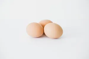 Fresh Brown Eggs In A Basket Wallpaper