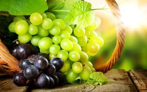 Fresh Grape Fruit Wallpaper