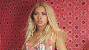 Fresh Hayley Kiyoko Wallpaper