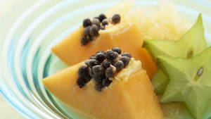 Fresh Papaya And Star Fruits Wallpaper