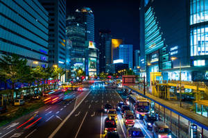 Fukuoka Features High-rise Structures Wallpaper