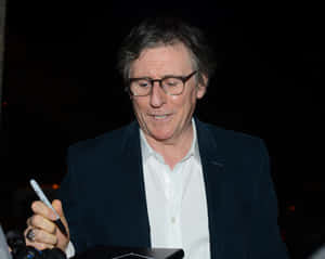 Gabriel Byrne, Actor Wallpaper