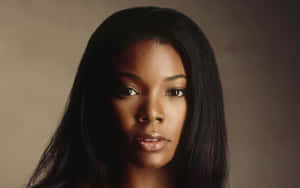 Gabrielle Union Radiant Smile Wallpaper