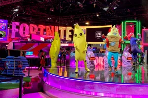 Gamers From All Over Gather At Gaming Conventions Wallpaper