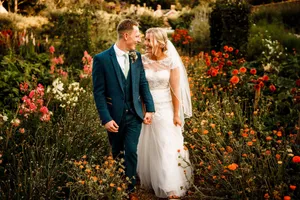 Garden Wedding Bliss Wallpaper