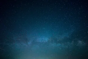 Gaze Upon The Majesty Of A Night Sky Wallpaper