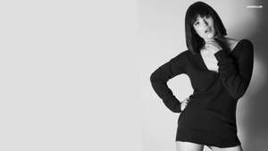 Gemma Arterton Greyscale Black Short Dress Wallpaper