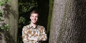 George Ezra Wallpaper