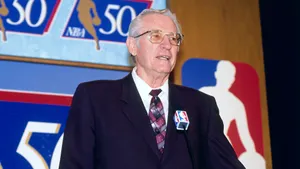 George Mikan Nba 50 Top Players Wallpaper