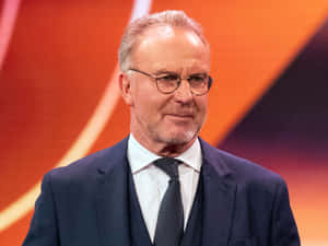 German Football Executive Karl-heinz Rummenigge Portrait Wallpaper