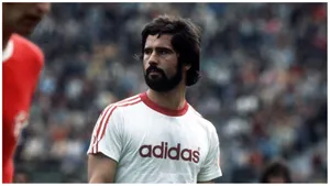 German Football Player Gerd Muller Wallpaper