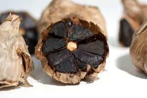 Get Playful With Flavors And Try Using Black Garlic To Make Unique Dishes Wallpaper