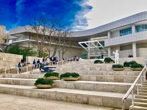 Getty Center Architectureand Visitors Wallpaper