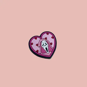 Ghostface Love Heart Pink Background Wallpaper