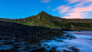 Giant's Causeway Starry Blue Sky Wallpaper