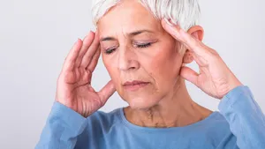 Giddy Old Woman Wallpaper