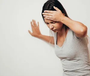 Giddy With Eyes Closed Shut Wallpaper