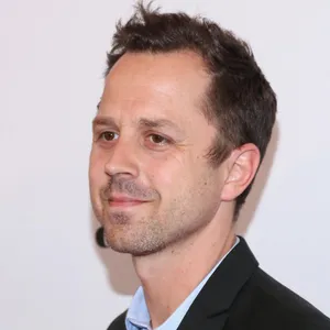 Giovanni Ribisi 1440 X 1440 Wallpaper