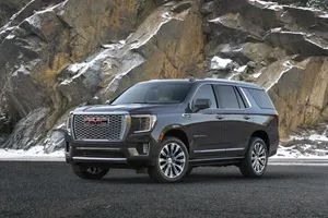 Gmc Yukon: Rugged Luxury Suv Wallpaper