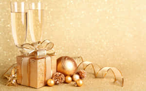 Gold Christmas Centerpiece Wallpaper