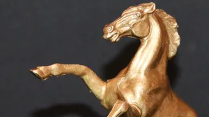 Golden Horse Award Statue Wallpaper