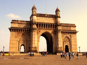 Golden Hour Gateway To India Wallpaper