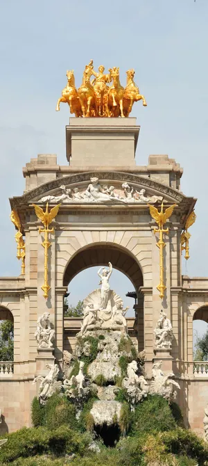 Golden Sunset On A Rocky Beach Wallpaper