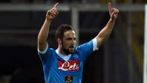 Gonzalo Higuain Napoli Vs. Us Citta Di Palermo Wallpaper