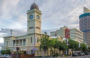 Gorgeous Panoramic View Of Townsville At Sunset Wallpaper