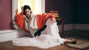 Gracie Abrams Stylish Editorial Shoot Wallpaper