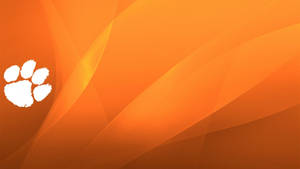 Gradient Orange Paw Print Wallpaper