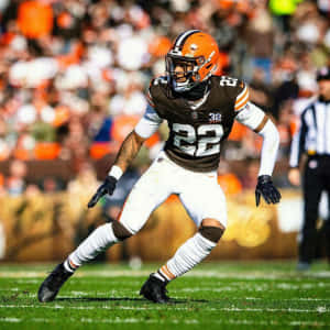 Grant Delpit Cleveland Browns Action Shot Wallpaper