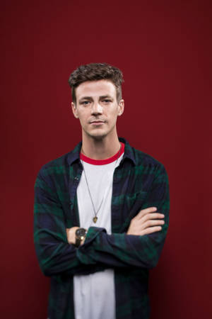 Grant Gustin Cool Actor Wallpaper