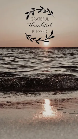 Grateful Thankful Blessed Wreath Logo Wallpaper