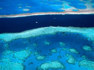 Great Barrier Reef Aerial View Wallpaper