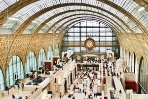 Great Hall Of Musée Dorsay Wallpaper