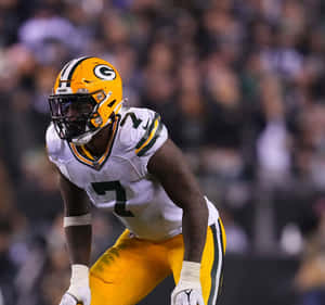 Green Bay Packers Linebacker Ready Position Wallpaper