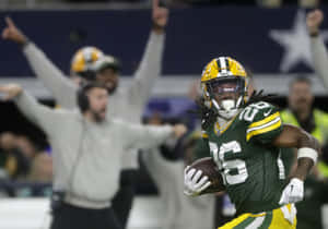 Green Bay Player Celebration Run Wallpaper